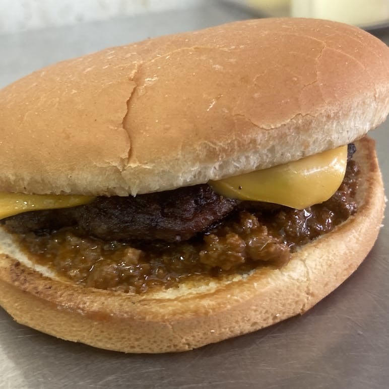 Chili Burger.